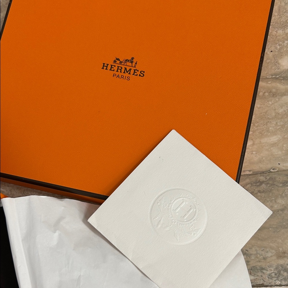 Authentic Hermes reversible tan gold/Pale Pink 24MM Belt Kit with original box - Picture 9 of 10